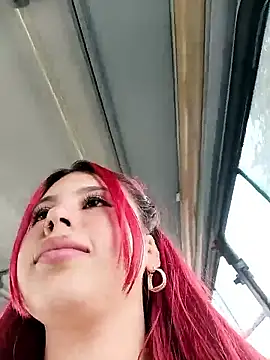 aurora sky11 online show from November 5, 2025, 3:34 pm