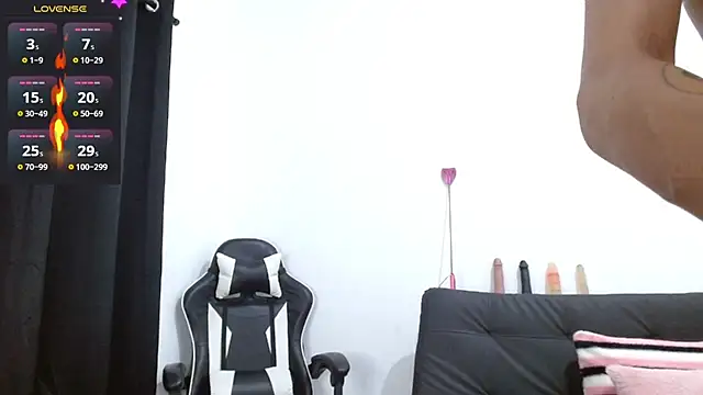 Snapshot of Kiara-Rider chatting on March 22, 2025, 1:32 am Kiara-Rider online show from March 22, 2025, 1:32 am