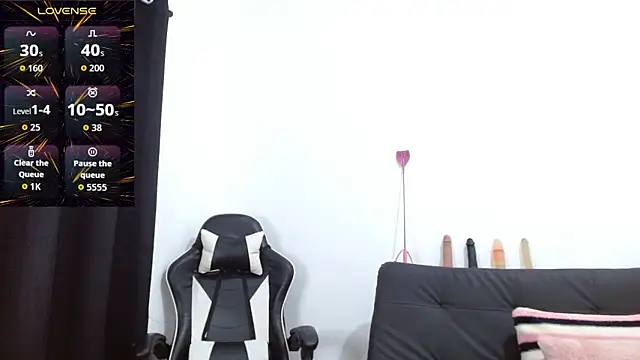 Snapshot of Kiara-Rider chatting on September 12, 2025, 9:59 pm Kiara-Rider online show from September 12, 2025, 9:59 pm