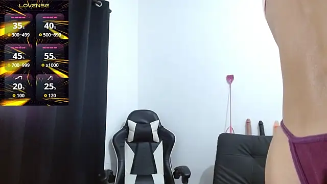 Snapshot of Kiara-Rider chatting on October 29, 2025, 4:48 am Kiara-Rider online show from October 29, 2025, 4:48 am