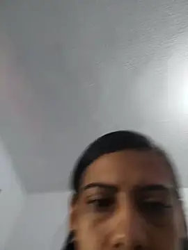 Snapshot of Kiara-Rider chatting on December 3, 2025, 4:38 pm Kiara-Rider online show from December 3, 2025, 4:38 pm