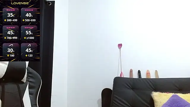 Snapshot of Kiara-Rider chatting on December 15, 2025, 1:59 pm Kiara-Rider online show from December 15, 2025, 1:59 pm