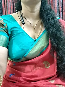 bhuvana555 online show from November 22, 2025, 4:55 am