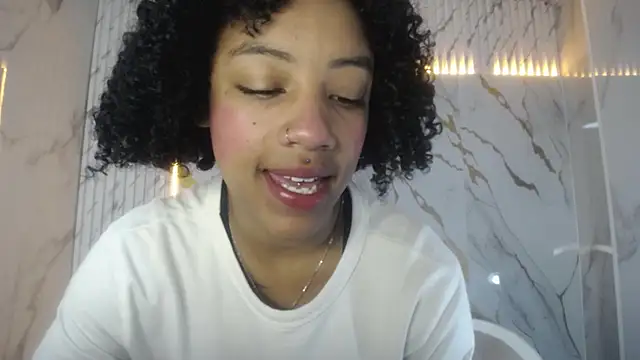 Violeth b online show from October 7, 2025, 12:57 pm