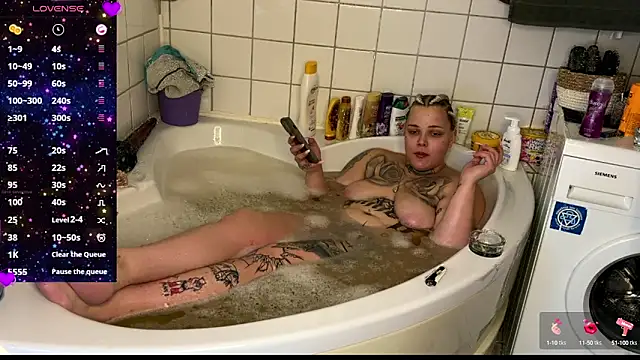 Snapshot of elina_may chatting on March 1, 2025, 3:16 pm elina may online show from March 1, 2025, 3:16 pm