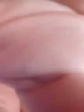 Snapshot of swingr chatting on March 16, 2025, 12:01 am swingr online show from March 16, 2025, 12:01 am