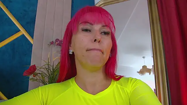 Snapshot of Foxxxy_MILF chatting on September 9, 2025, 4:23 am Foxxxy MILF online show from September 9, 2025, 4:23 am