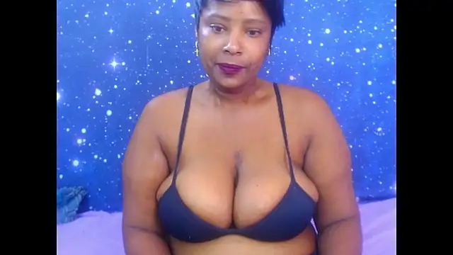 Snapshot of 2Sweetysmile chatting on March 20, 2025, 6:19 am 2Sweetysmile online show from March 20, 2025, 6:19 am