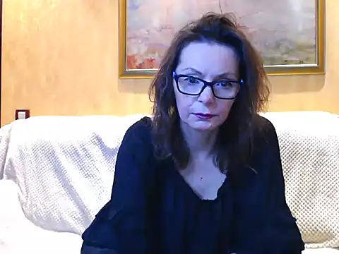 Julianna6532 online show from February 3, 2025, 10:25 am