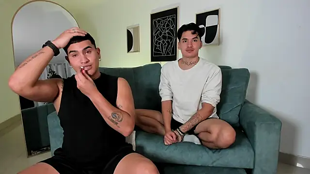 Snapshot of MatheoVelez chatting on January 10, 2025, 7:46 am MatheoVelez online show from January 10, 2025, 7:46 am