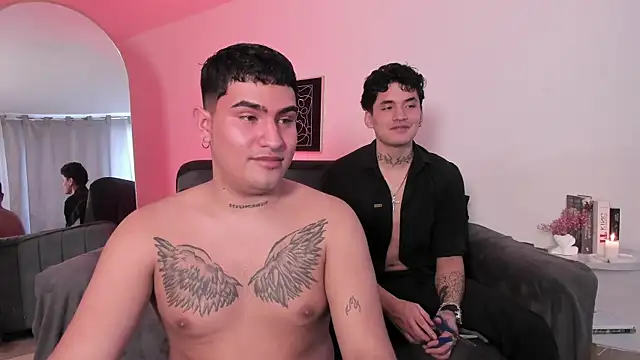 Snapshot of MatheoVelez chatting on February 16, 2025, 1:38 pm MatheoVelez online show from February 16, 2025, 1:38 pm