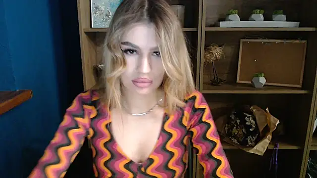 Snapshot of Your_Jessy chatting on December 24, 2024, 2:12 pm Your Jessy online show from December 24, 2024, 2:12 pm