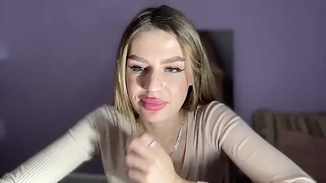 Snapshot of Your_Jessy chatting on January 8, 2025, 8:50 pm Your Jessy online show from January 8, 2025, 8:50 pm