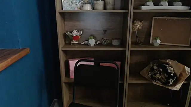 Snapshot of Your_Jessy chatting on January 12, 2025, 1:05 pm Your Jessy online show from January 12, 2025, 1:05 pm