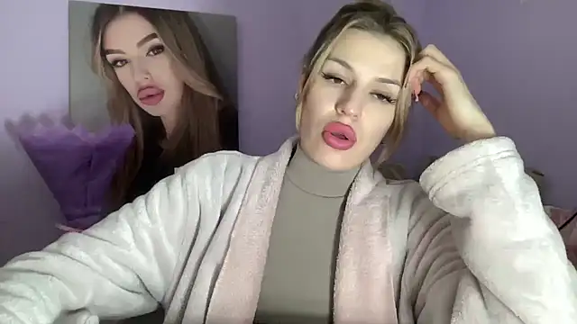 Snapshot of Your_Jessy chatting on January 24, 2025, 4:17 pm Your Jessy online show from January 24, 2025, 4:17 pm