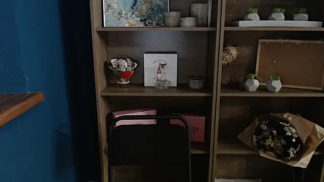 Snapshot of Your_Jessy chatting on January 31, 2025, 1:12 pm Your Jessy online show from January 31, 2025, 1:12 pm