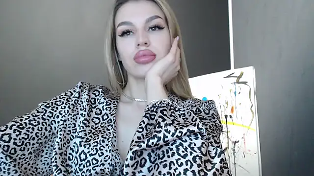 Snapshot of Your_Jessy chatting on November 3, 2025, 1:56 pm Your Jessy online show from November 3, 2025, 1:56 pm