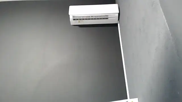 Snapshot of Your_Jessy chatting on December 4, 2025, 1:20 pm Your Jessy online show from December 4, 2025, 1:20 pm