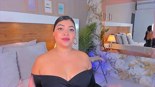 Snapshot of EmaBakker chatting on November 21, 2025, 12:26 pm EmaBakker online show from November 21, 2025, 12:26 pm