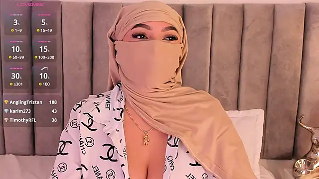 Snapshot of _malih_ chatting on December 7, 2024, 3:41 pm malih online show from December 7, 2024, 3:41 pm