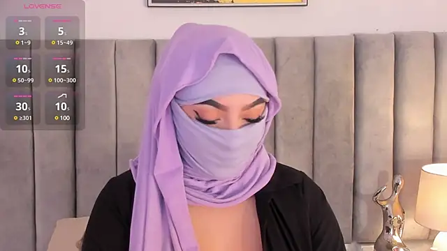 Snapshot of _malih_ chatting on January 28, 2025, 12:22 pm malih online show from January 28, 2025, 12:22 pm