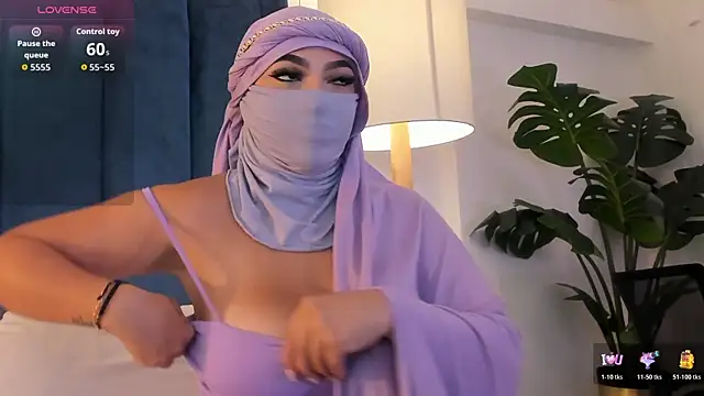 Snapshot of _malih_ chatting on October 30, 2025, 1:34 pm malih online show from October 30, 2025, 1:34 pm