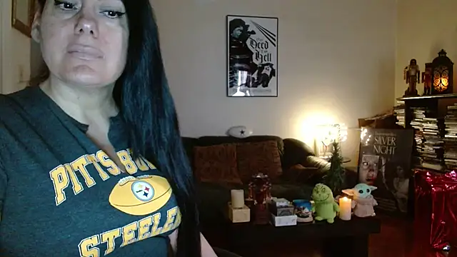 mandaloriangirls online show from December 14, 2025, 6:12 pm