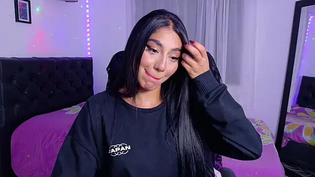 JulietaCheerr online show from October 6, 2025, 1:25 am