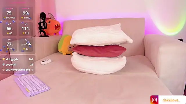 Snapshot of DAKOTA_LOVEE chatting on January 12, 2025, 7:43 am DAKOTA LOVEE online show from January 12, 2025, 7:43 am