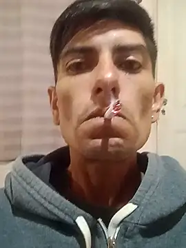 Snapshot of davicitos chatting on March 16, 2025, 9:38 am davicitos online show from March 16, 2025, 9:38 am