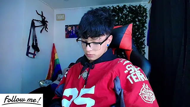 twink sebas  online show from January 19, 2025, 7:15 pm