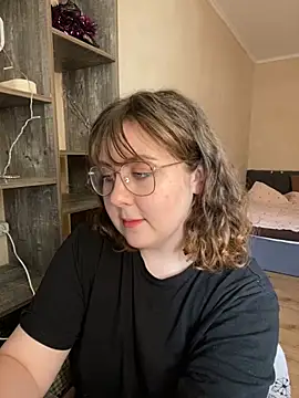 cinnabon  online show from January 10, 2025, 12:15 pm