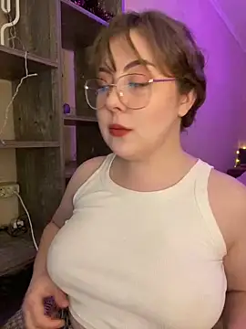 cinnabon  online show from January 12, 2025, 7:53 pm