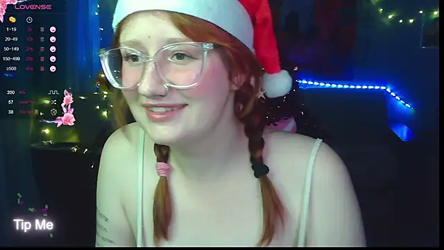 Snapshot of KrisTyBooBsin chatting on December 9, 2024, 6:03 pm KrisTyBooBsin online show from December 9, 2024, 6:03 pm