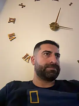 235BABIKO235 online show from November 17, 2025, 2:01 pm