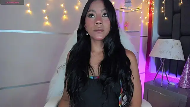 Snapshot of Amber_villalobos_ chatting on December 27, 2024, 3:31 am Amber villalobos online show from December 27, 2024, 3:31 am