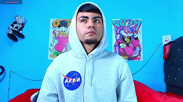 kalivan voinesscu online show from March 12, 2025, 12:36 pm