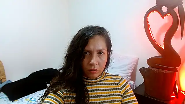 naihroby online show from December 10, 2024, 5:28 am