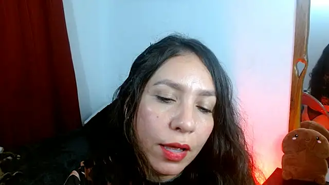 naihroby online show from February 25, 2025, 7:52 am