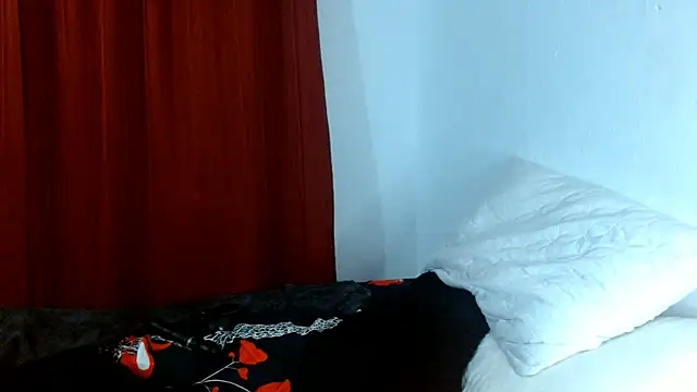 naihroby online show from March 11, 2025, 1:37 am