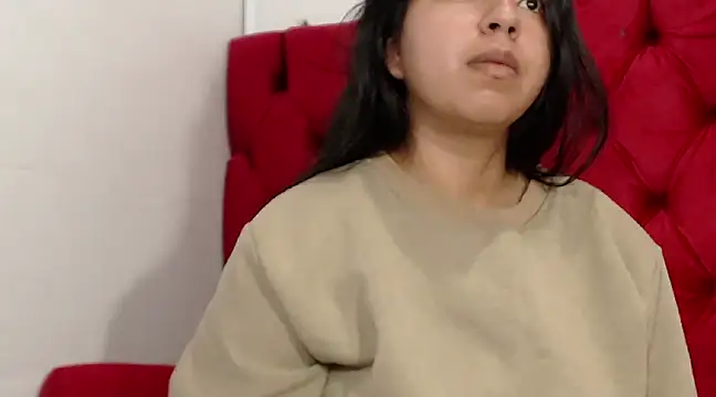 CarolineBrunx online show from February 11, 2025, 10:59 am