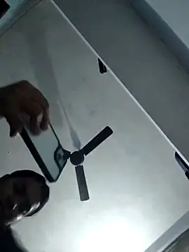 Snapshot of Priya_Strip chatting on February 20, 2025, 4:50 am Priya Strip online show from February 20, 2025, 4:50 am