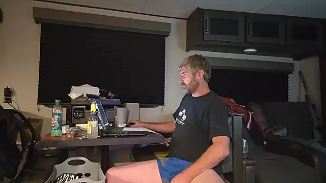 Snapshot of Cobra500hp chatting on October 18, 2025, 3:42 am Cobra500hp online show from October 18, 2025, 3:42 am