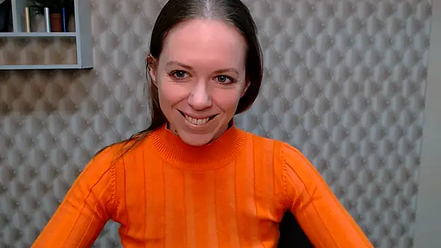 GloriaSi  online show from February 9, 2025, 10:20 am