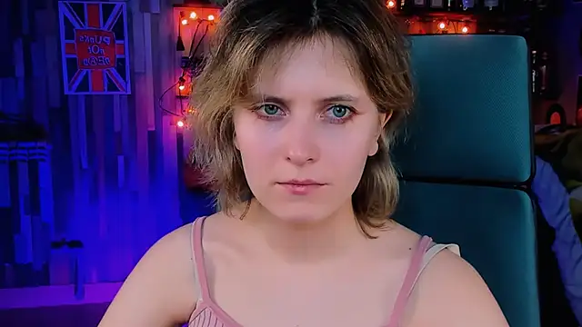 Snapshot of LolaAsmus chatting on January 17, 2025, 3:00 pm LolaAsmus online show from January 17, 2025, 3:00 pm