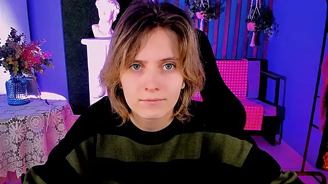 Snapshot of LolaAsmus chatting on January 30, 2025, 6:24 am LolaAsmus online show from January 30, 2025, 6:24 am