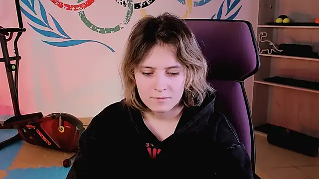 Snapshot of LolaAsmus chatting on February 13, 2025, 11:17 am LolaAsmus online show from February 13, 2025, 11:17 am