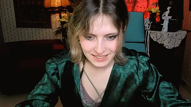 Snapshot of LolaAsmus chatting on February 26, 2025, 4:14 pm LolaAsmus online show from February 26, 2025, 4:14 pm