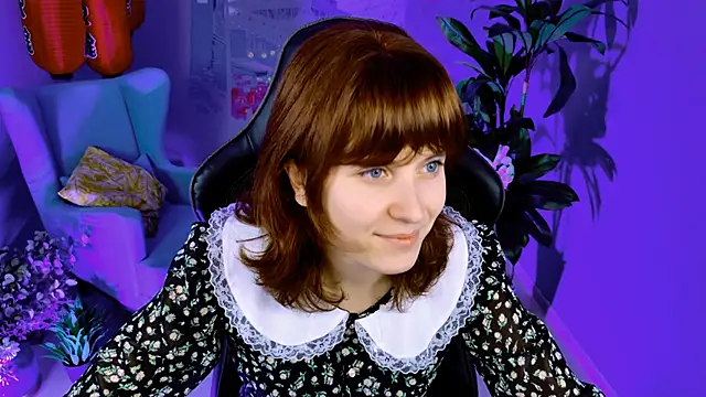 Snapshot of LolaAsmus chatting on September 23, 2025, 5:10 am LolaAsmus online show from September 23, 2025, 5:10 am