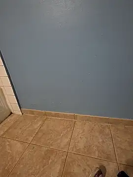 Jovende28 online show from November 8, 2025, 9:42 am